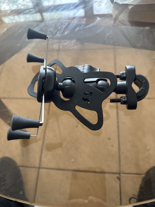 Suport telefon moto RAM mounts x-grip