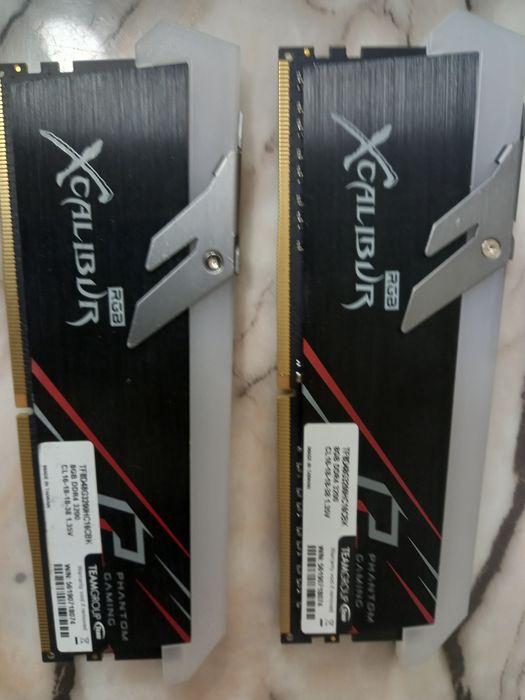 Памет 16GB (2x8GB) Team Group T-Force Xcalibur RGB 3200 MHz DDR4