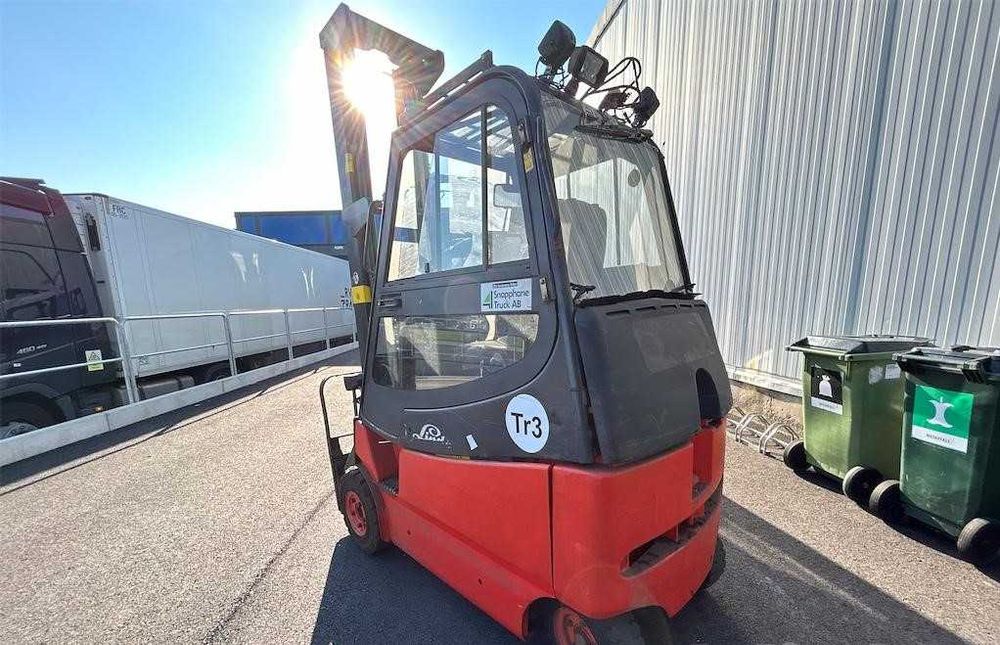 Електрокар / Мотокар Linde E20/600-02 -Линде 2004г. h- 7350 mn.