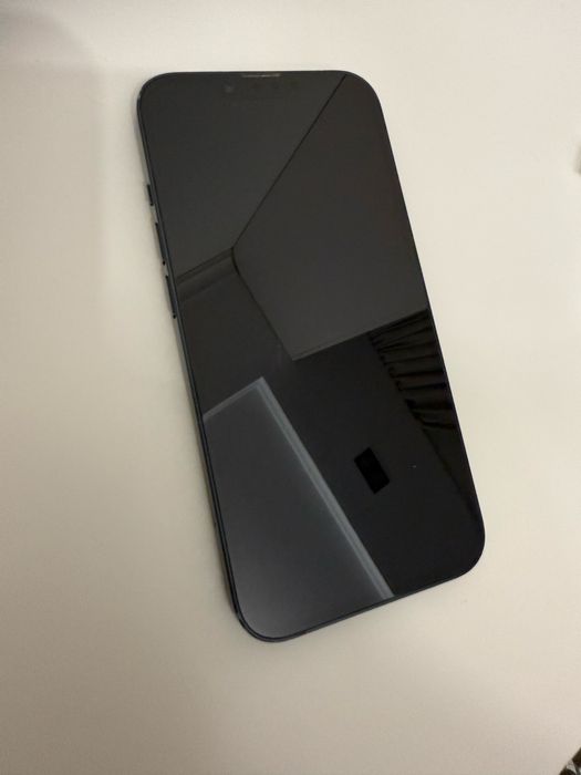 IPhone 13 продам