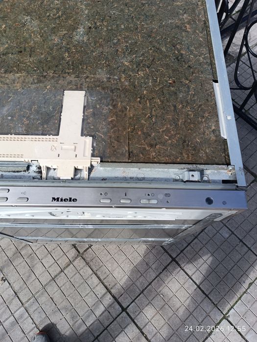 Съдомиялна за вграждане miele