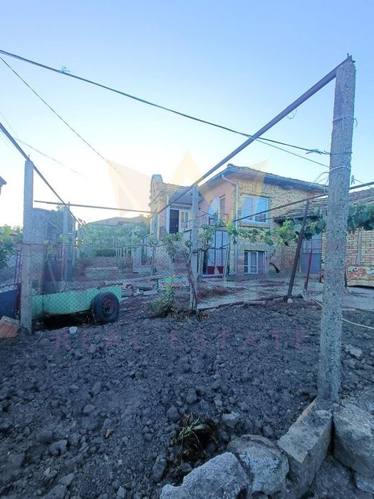 Продава се Къща в с. Червенци, Област Варна - 160 кв.м за 157 €/кв.м - Снимка #4