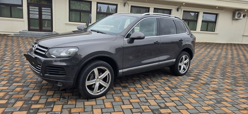VOLKSWAGEN Touareg 2012 — imagine 2