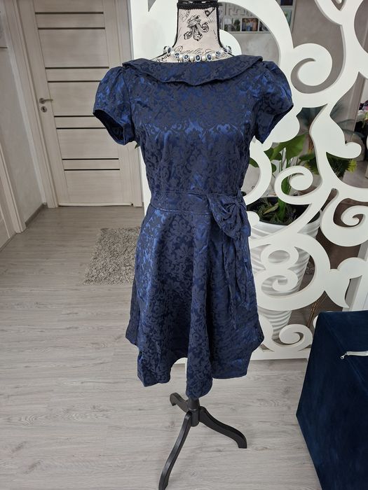 Rochie bleumarin eleganta