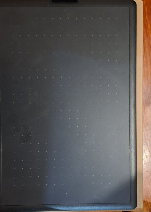 Графический планшет One by Wacom