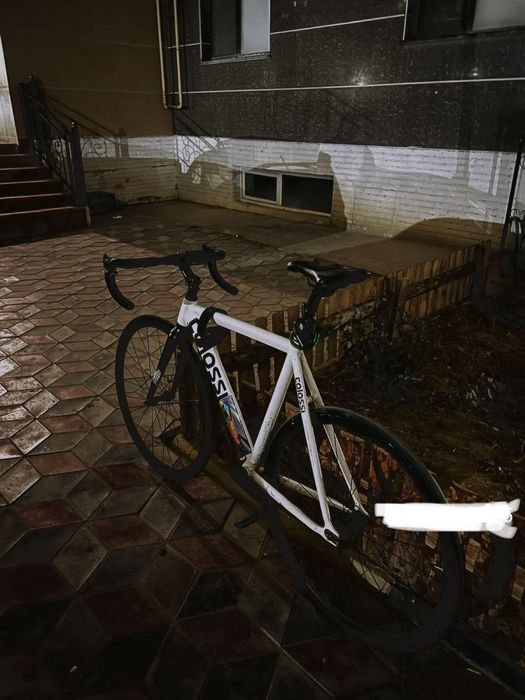 Продам Фикс Клоуси Clossi Велосипед