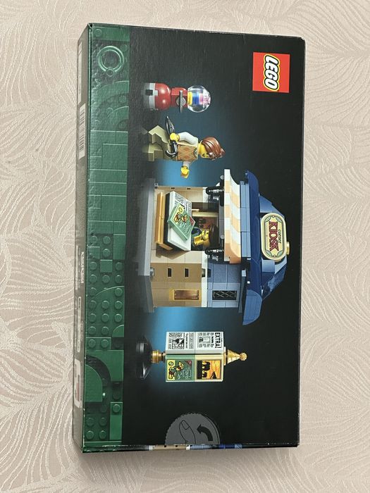 LEGO ICONS 40757 Corner Kiosk - Sigilat