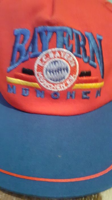 Шапка на Байерн Мюнхен.