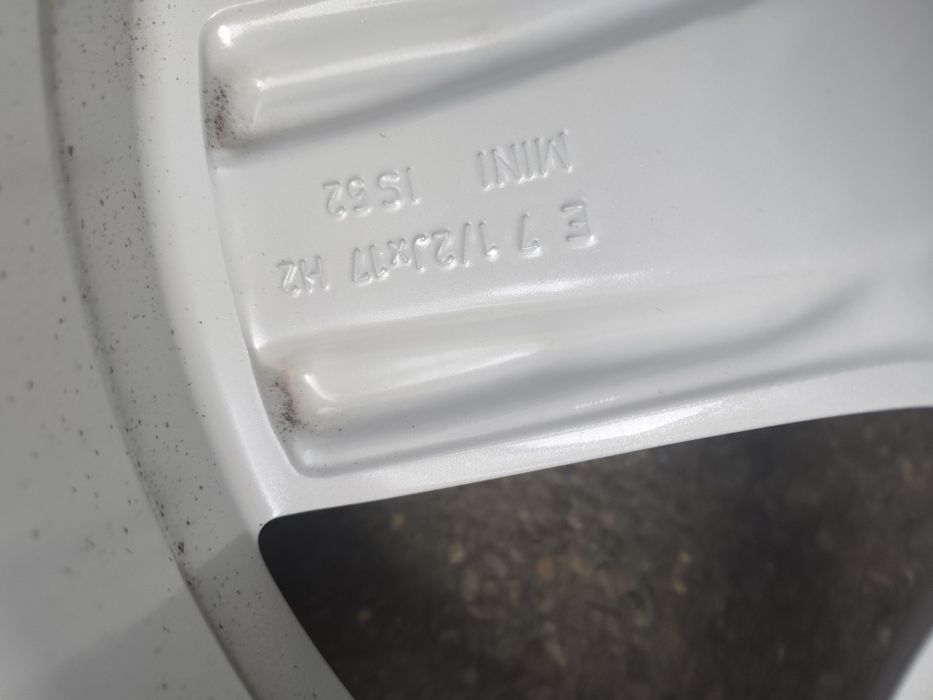 17" оригинални алуминиеви джанти за Mini Countryman..