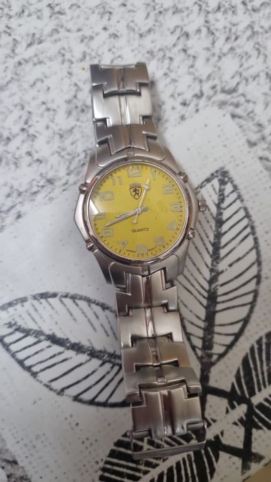 Ceas Ferrari Slim Ofertă pt Decembrie