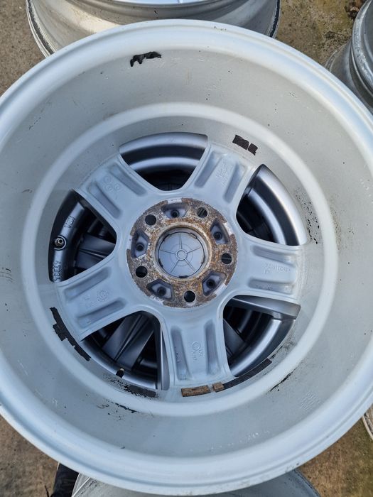 Алуминиеви джанти за BMW 16"