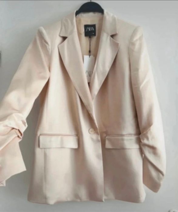 Sacou Zara elegant, nou cu eticheta