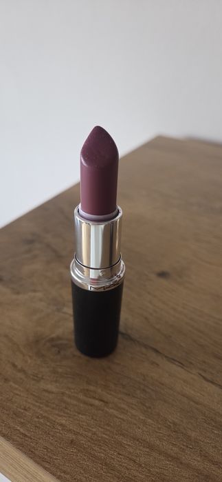 Ruj MAC nuanta Amorous