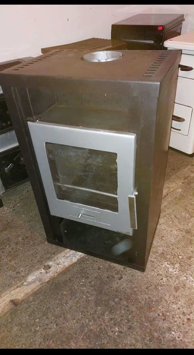 Sobe pe lemne-şeminee