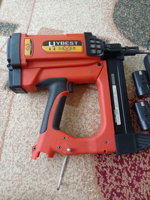 Газовый монтажный пистолет