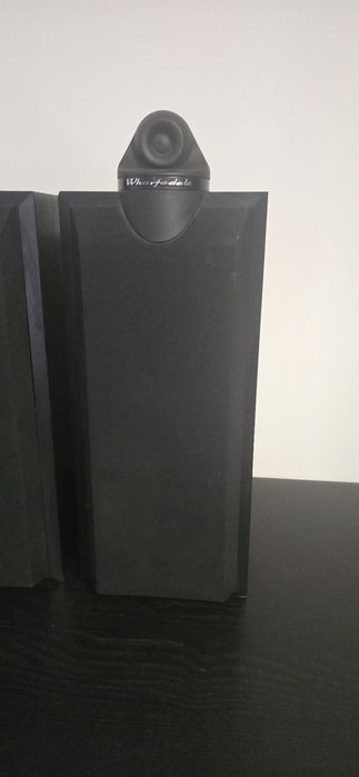 Boxe Wharfedale Modus Four