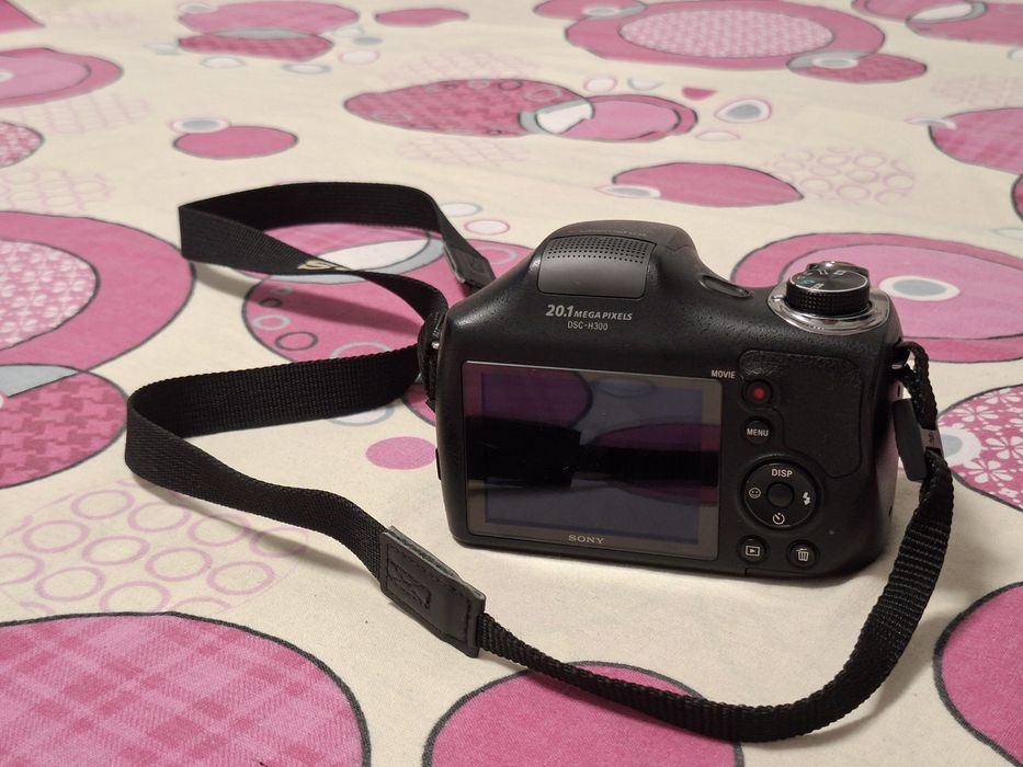 Aparat foto Sony DSC H-300 + kit cadou