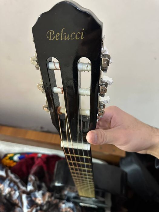 Gitara holati yaxshi