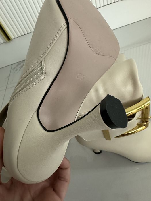 Продам новые ботфорты