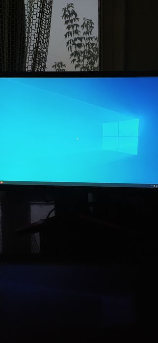 Монитор для компьютера