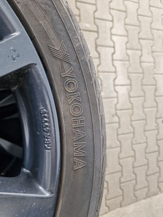 Гуми с Джанти за Audi Q7 295/35 R 21 Yokohama 2023
