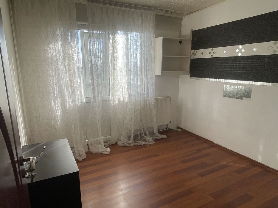 Apartament 3 camere cu balcon – sector 5 , zona Ferentari, Sector 5