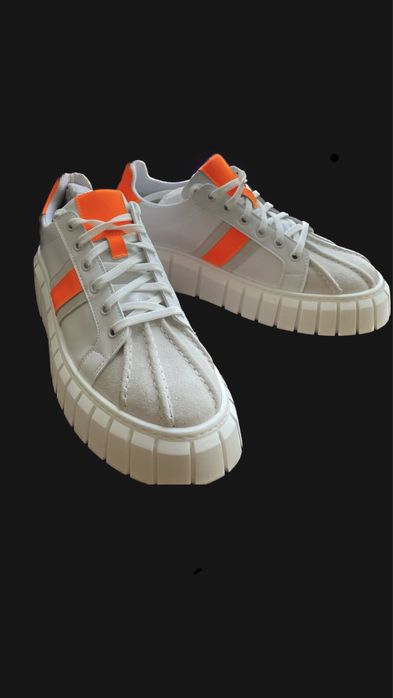 L’Estrosa -  трендовые кроссовки(Италия)