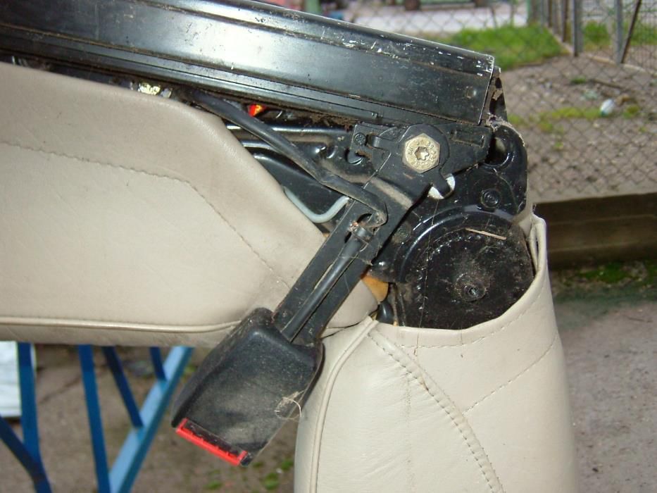 Кожени Автомобилни Седалки