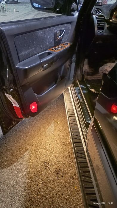 Продам хороший крепкий внедорожник