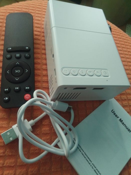 Videoproiector(nou)