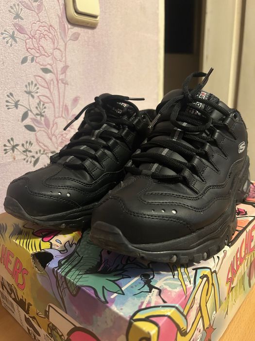 Дамски обувки SKECHERS