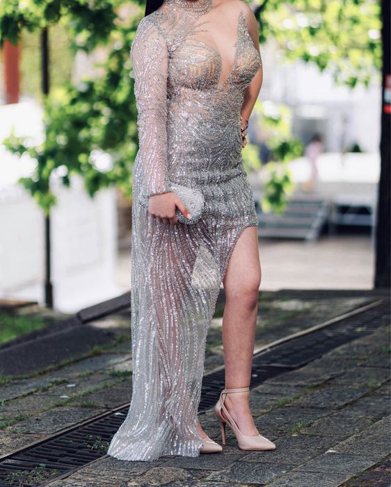 Бална/ абитуриентска рокля