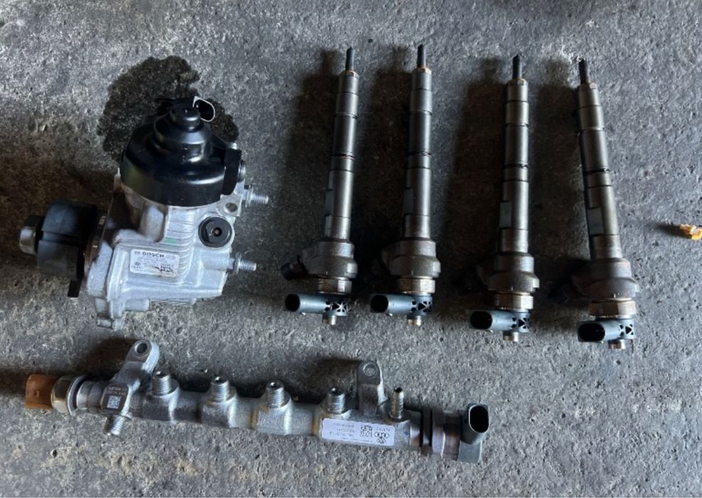 Kit injectie Injectoare 2.0 tdi vw passat b7 audi q5 skoda superb 2