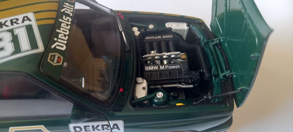 AutoArt 1:18  BMW M3 Diebels Alt #31 Danner