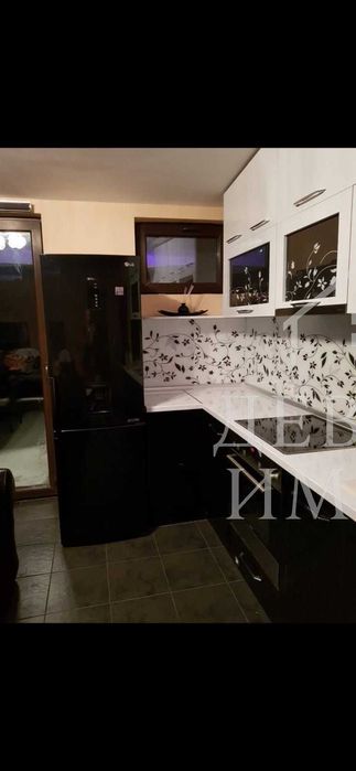 Дава се под наем Хотел в Мартен - 800 кв.м за 4488.51 € - Снимка #14