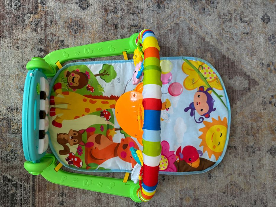 Активна гимнастика за бебе