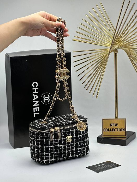 Чанта Chanel Box bag