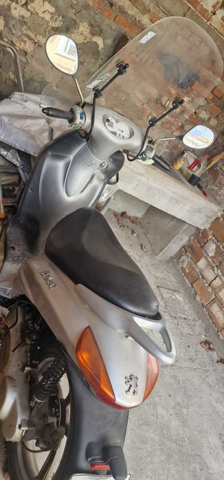 Скутер Peugeot looxor 100cc