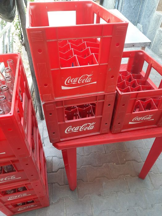 Кока-кола тара бор бутилкаси билан