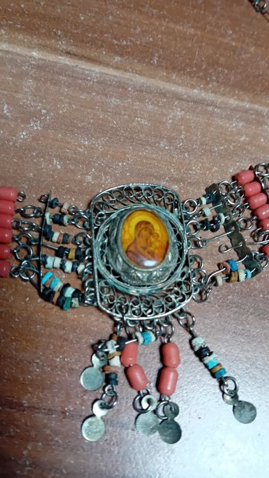 Етно колие със сребърна икона