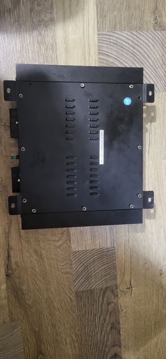 Продавам усилватели" ALPIN 2400 WATT", "Renegade 550 Wtt"