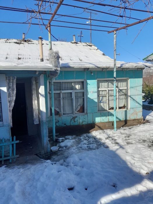 Hovli Uy sotiladi Tovoqsoyda