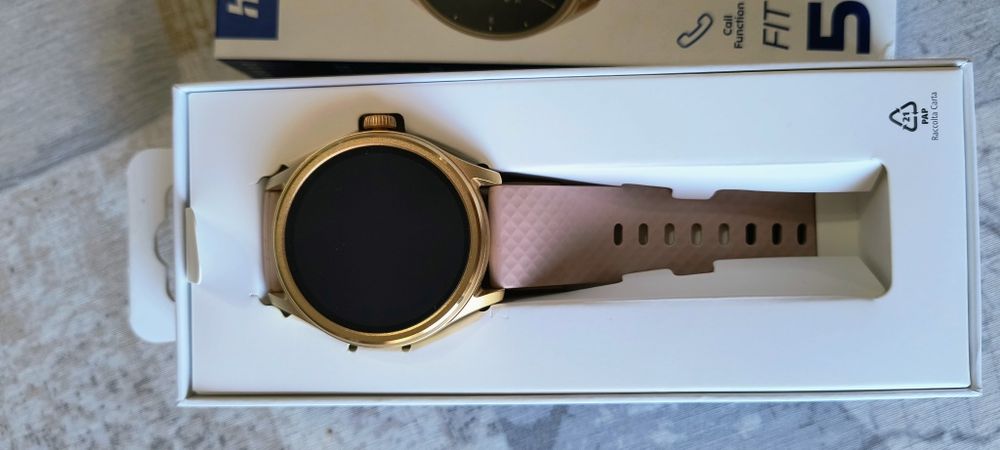 Hama 5010 смарт часовник