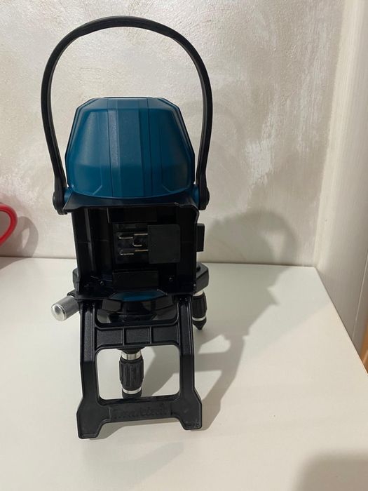 Laser Makita SK10GD, 12 V