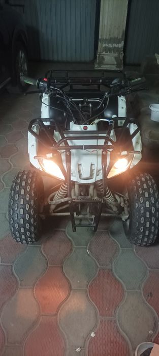 Продам квадроцикл 125