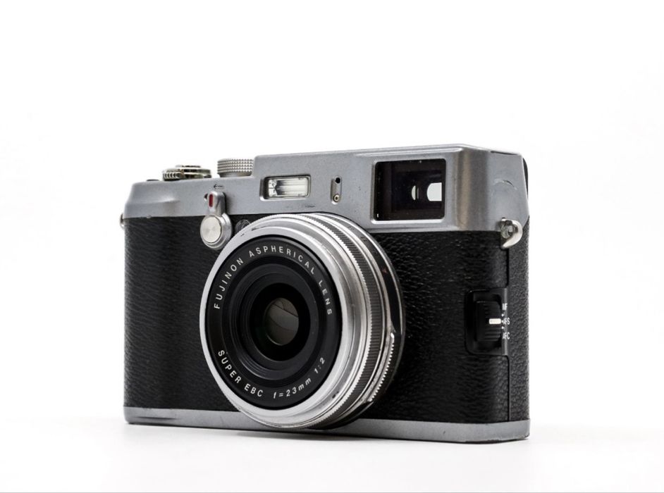 Husa piele si fujifilm x100 impecabil