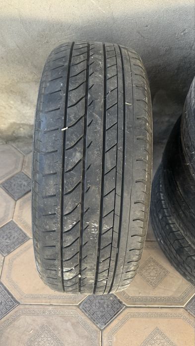 Шина R215/60/16 продоется