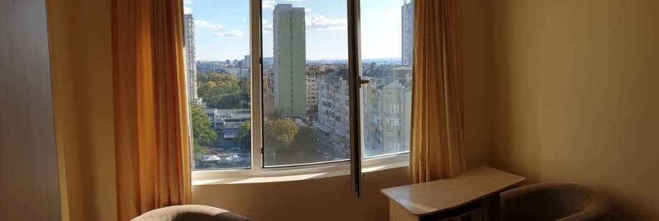 Дава се под наем Тристаен апартамент в Бургас, Славейков - 110 кв.м за 127.5 € - Снимка #4