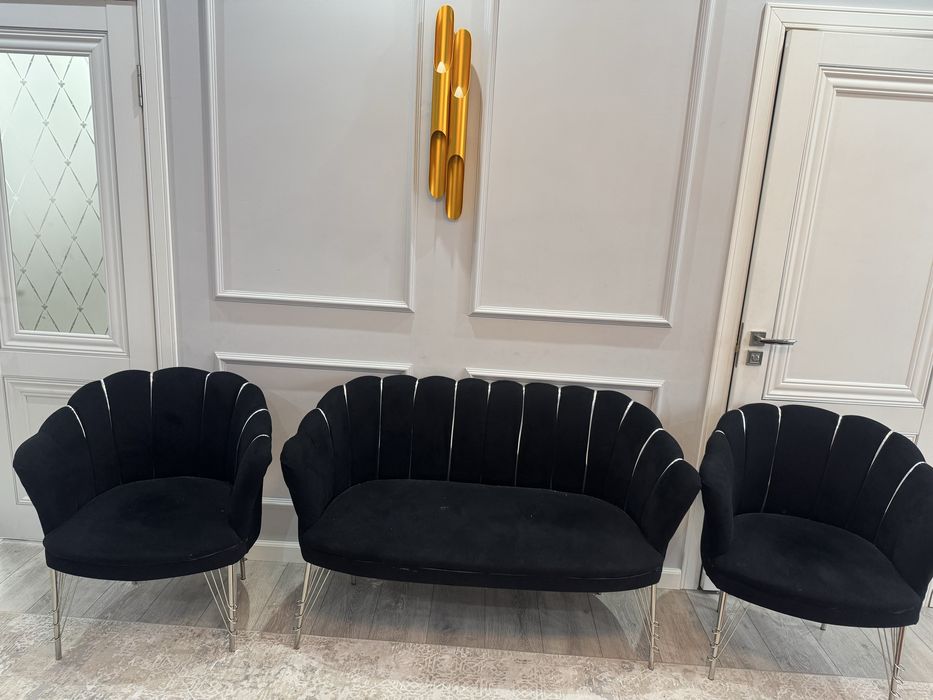 Комплект диван и кресло