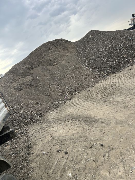 Piatra de drum 16/32/frezat de asfalt de drum/beton concasar/drum/str